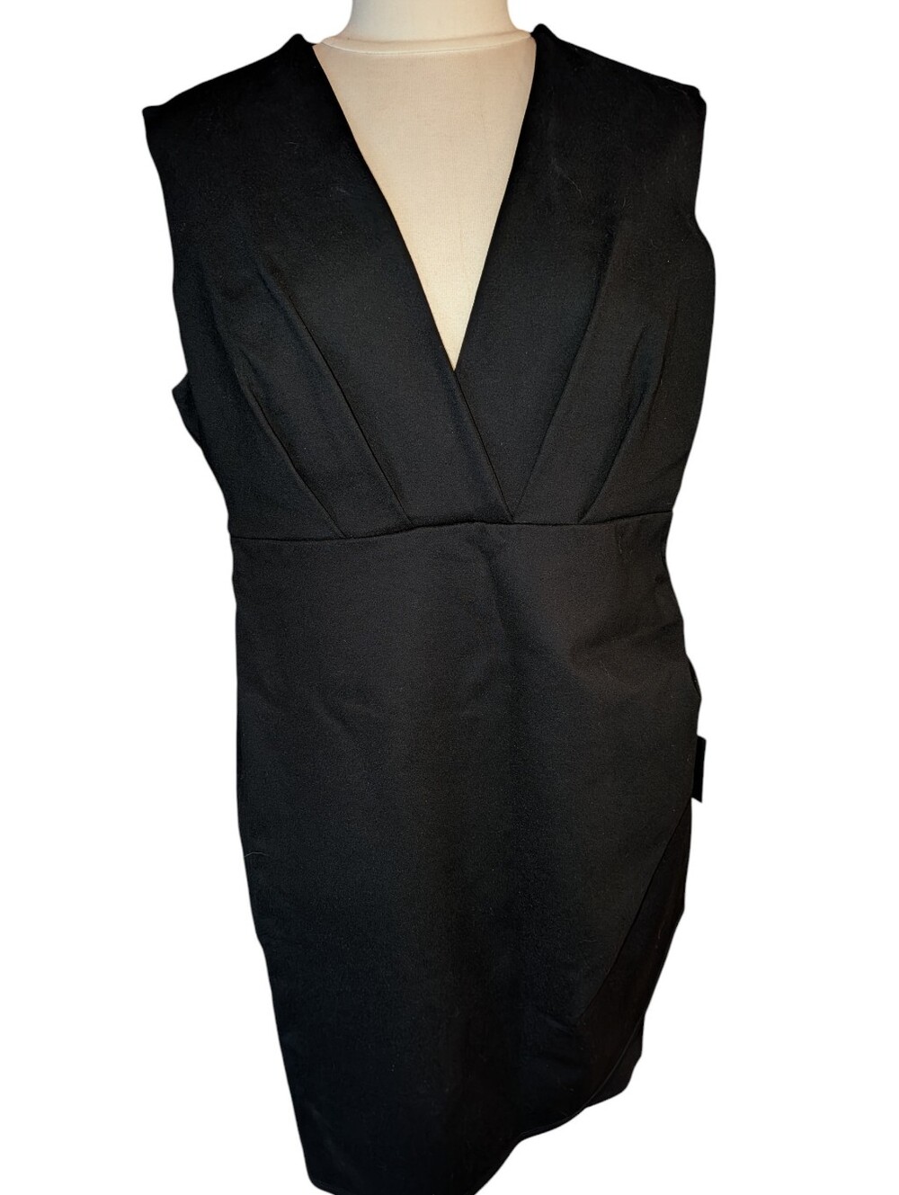Lulus Black Sleeveless Ruched Dress V Neck NWT Size 3 X